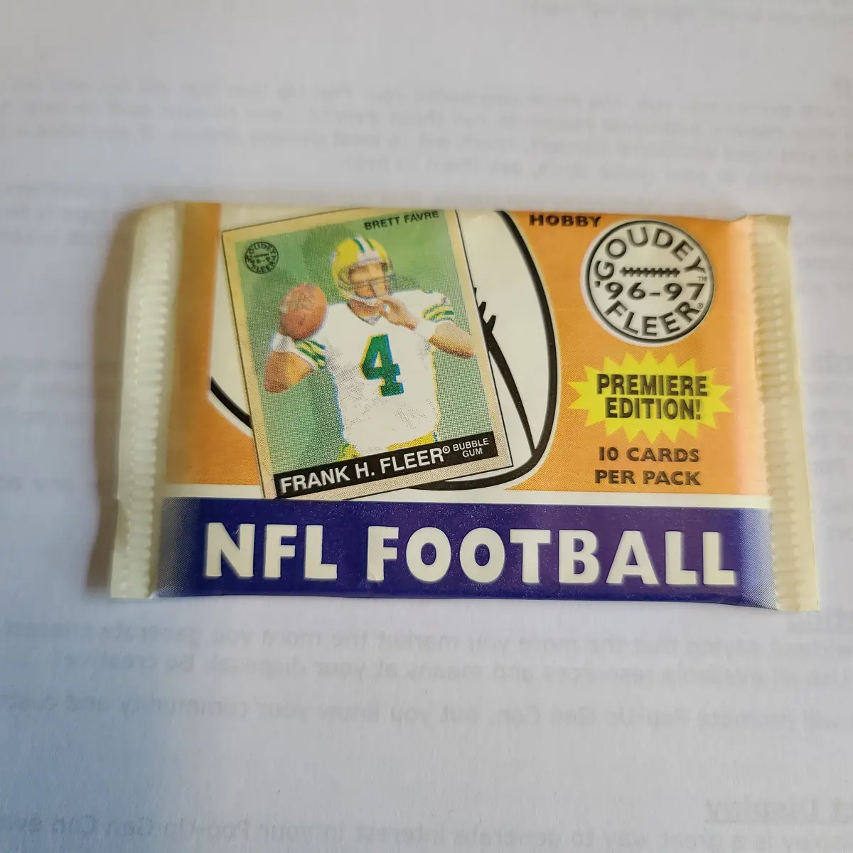 1996 1996/97 Fleer Goudey Football Factory Sealed 1