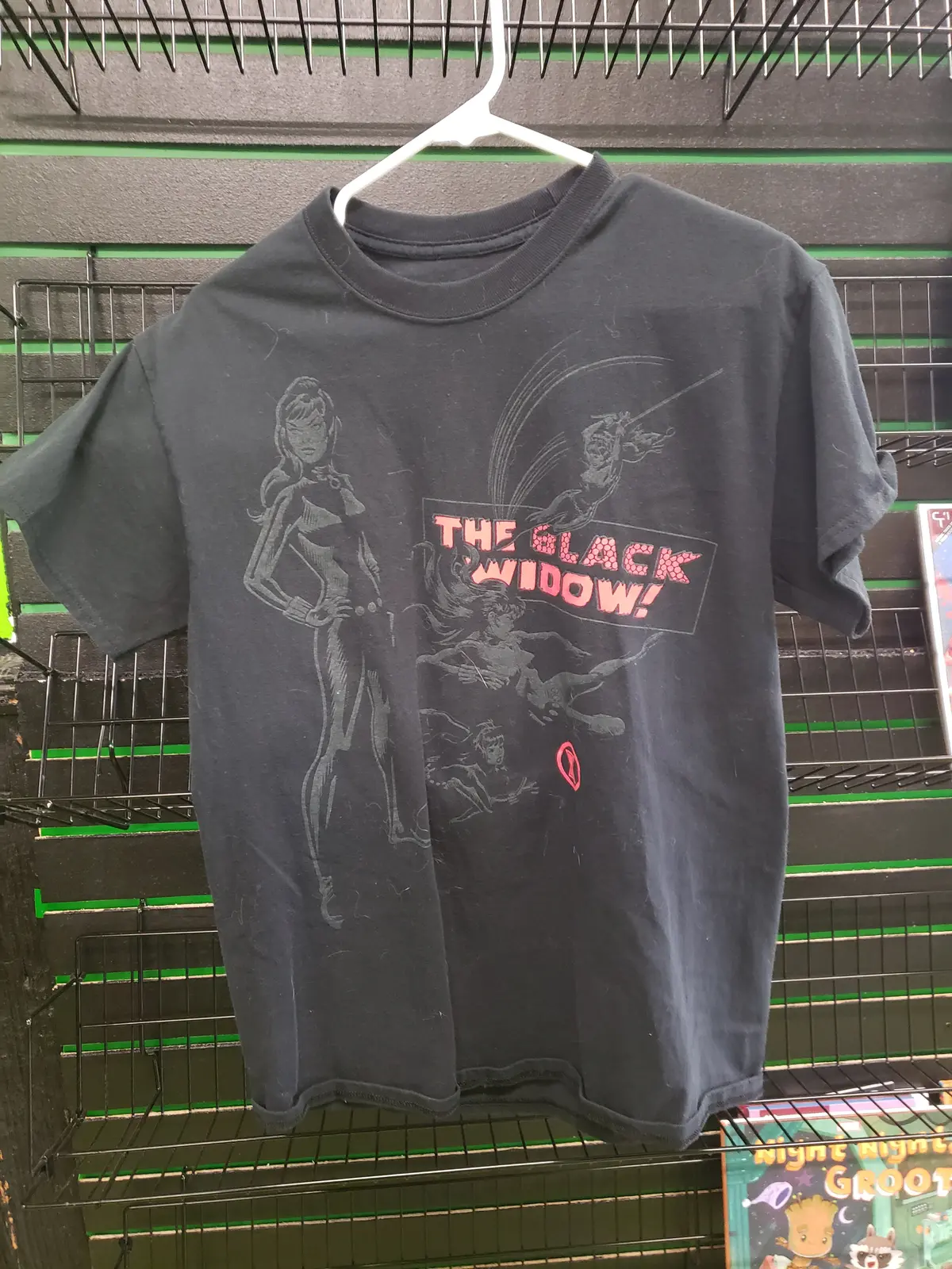 Black Widow T-Shirt Size M 1