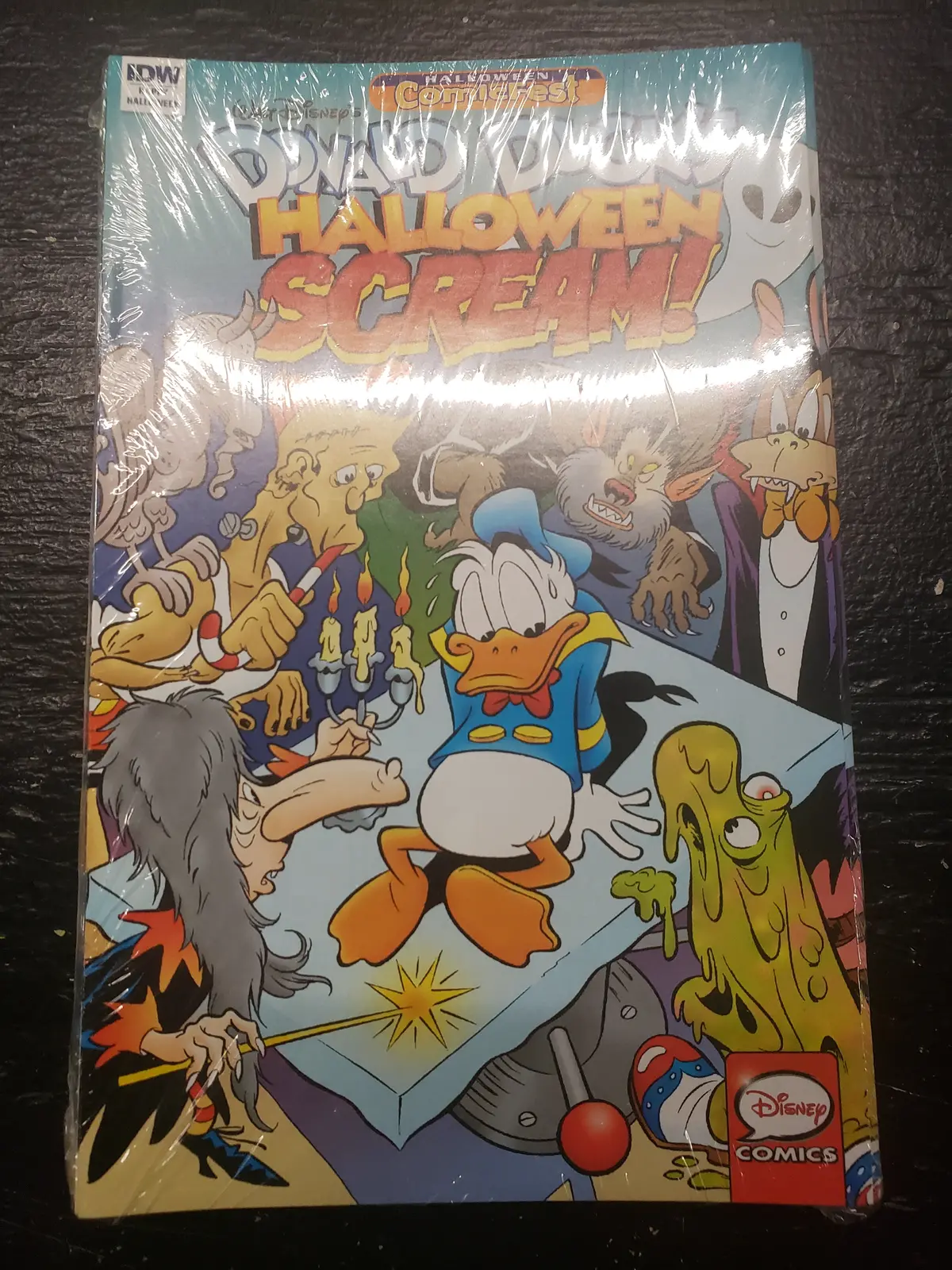 25 Hcf Donald Duck's Halloween Scream! Comic Pack 1