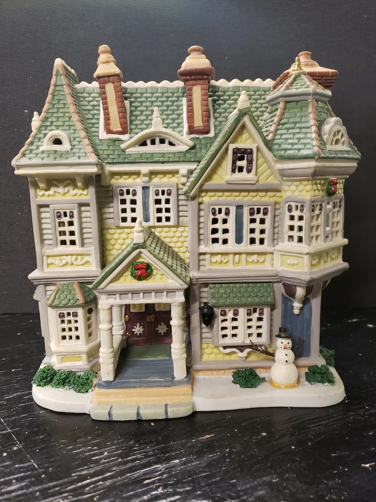 2006 Lemax Hanford House Ceramic House 1