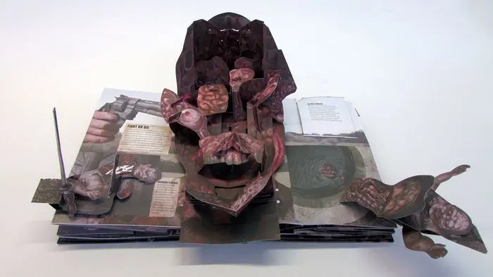 The Walking Dead: The Pop-Up Book 2