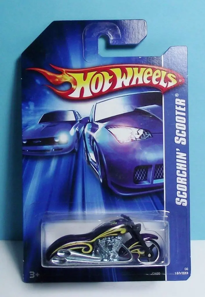 Hot Wheels Purple Scorchin' Scooter 183/223 1