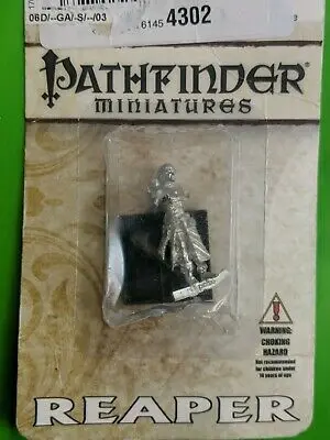 Bones Pathfinder Brotherhood Of The Seal Metal Mini 1