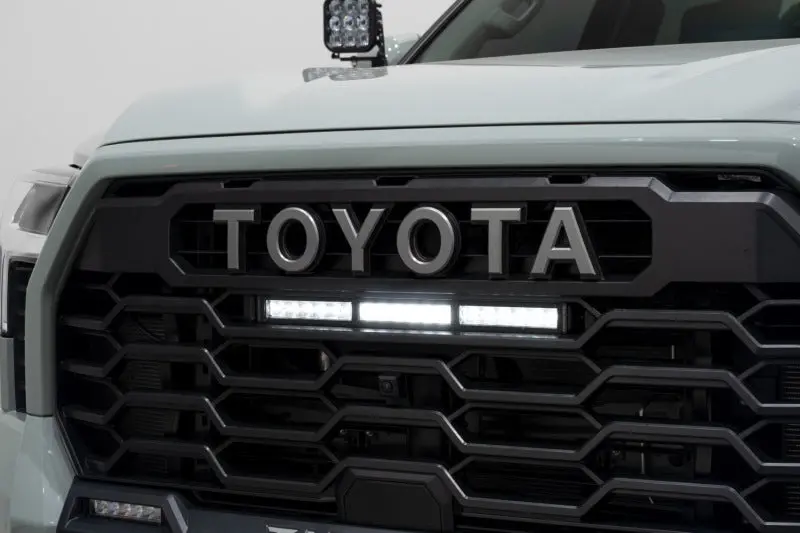 Diode Dynamics Pro Grille Lightbar Kit For 2022+ Toyota Tundra – 18-Inch Led Bar 1