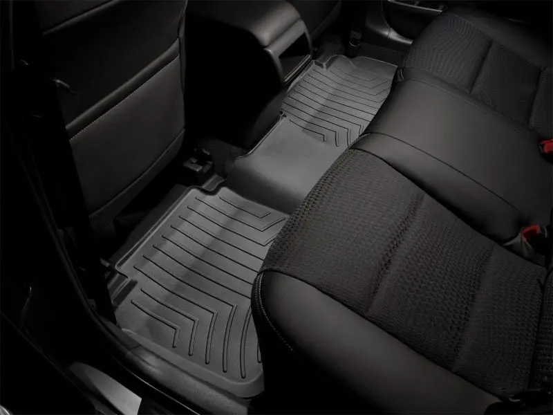 Weathertech 06+ Honda Ridgeline Rear Floorliner - Black 1