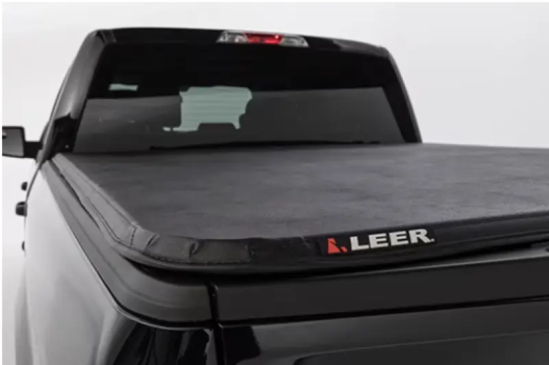 Leer Latitude Folding Tonneau Cover For 2020+ Gmc Sierra & Chevrolet Silverado – 6'9" Standard Bed 1
