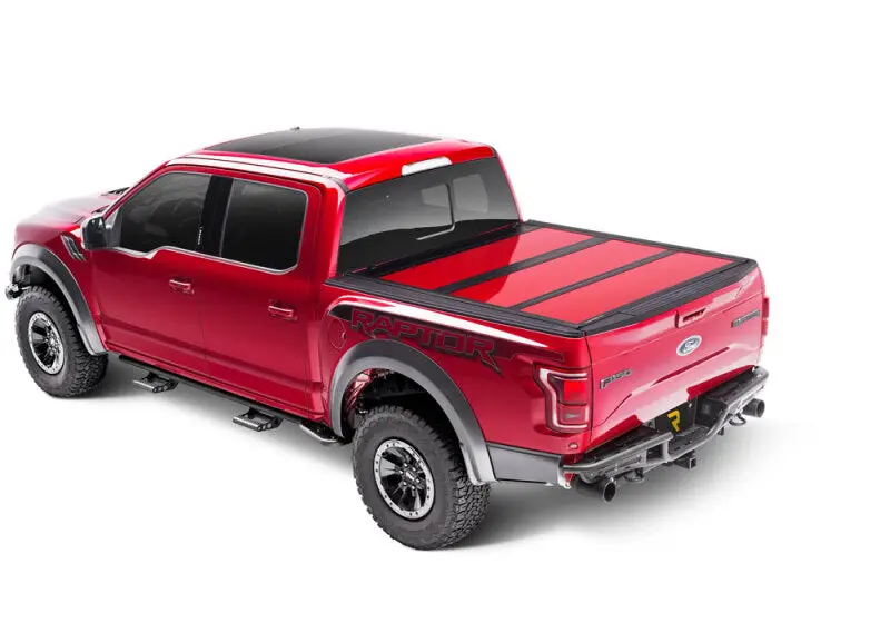 Undercover 15-19 Ford F-150 78In Fusion Bed Cover - Ingot Silver 1